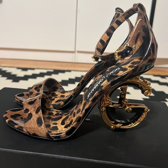 Dolce Gabbana Keira Baroque Logo Leopard Print Heels 37 - Picture 6 of 13